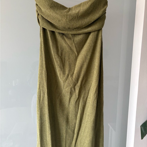 Olive Green Strapless Midi Dress - Picture 7 of 7